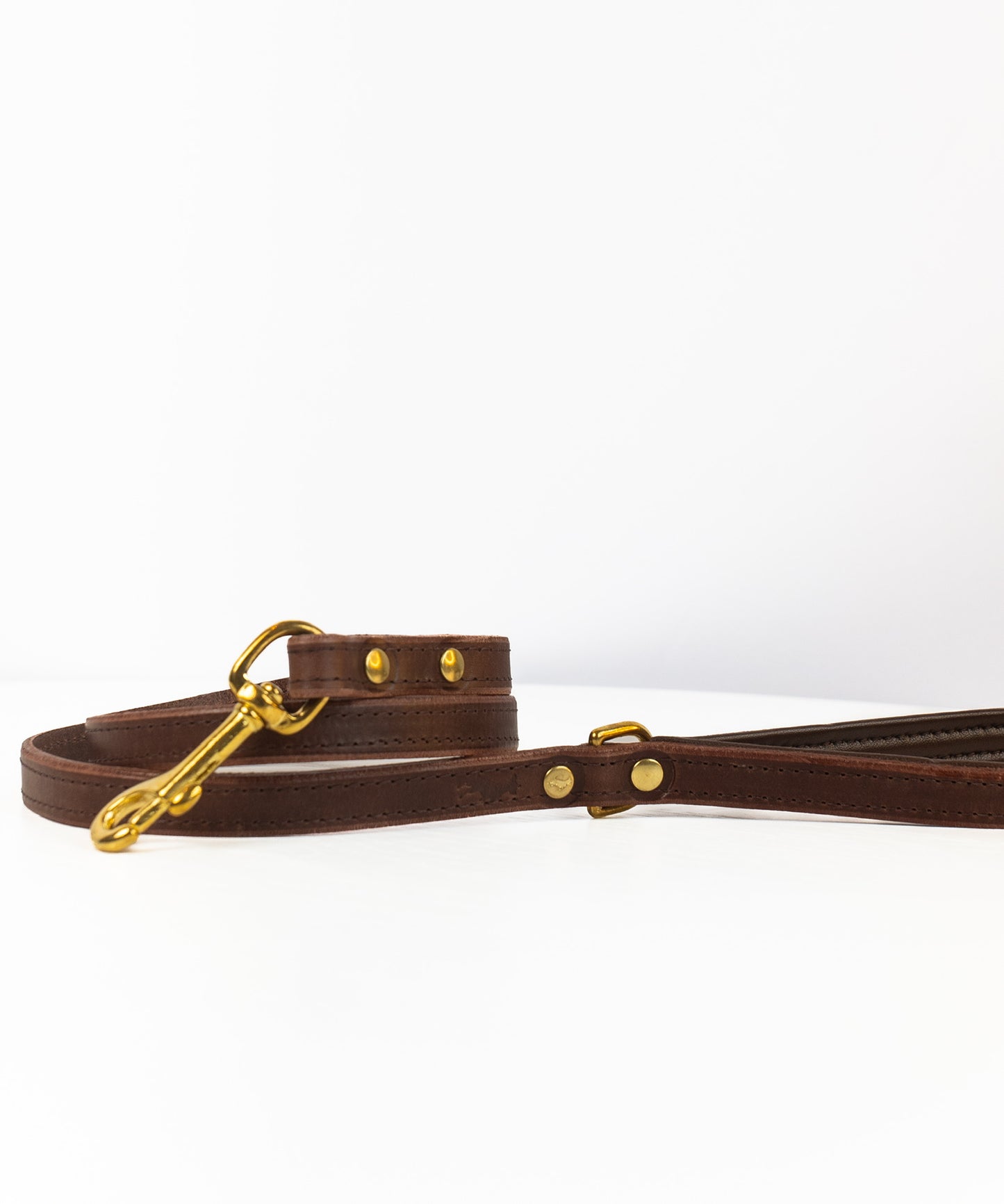 Padded luxury leather lead - Chocolate