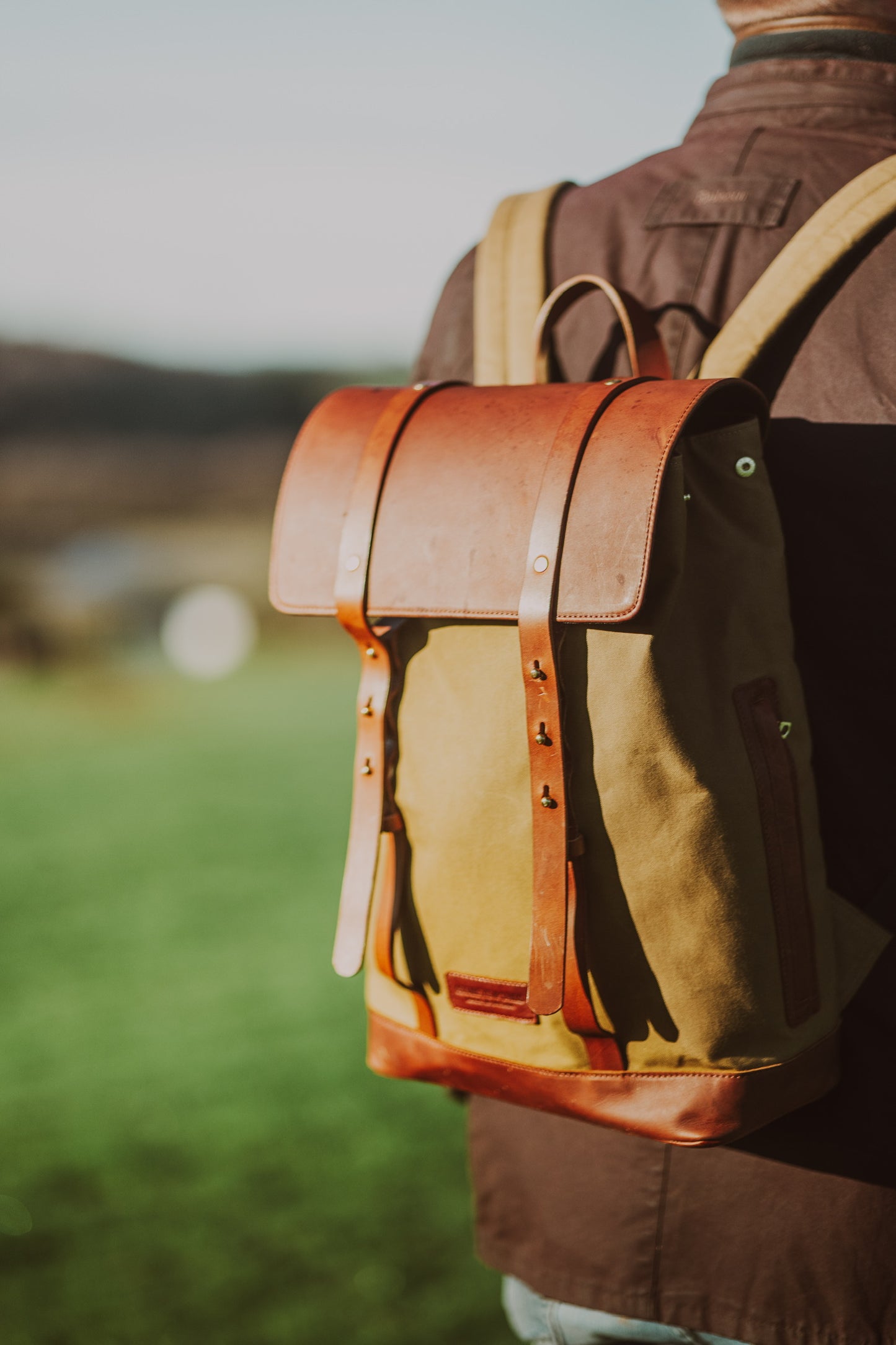 Hartland rucksack- Olive and Tobacco