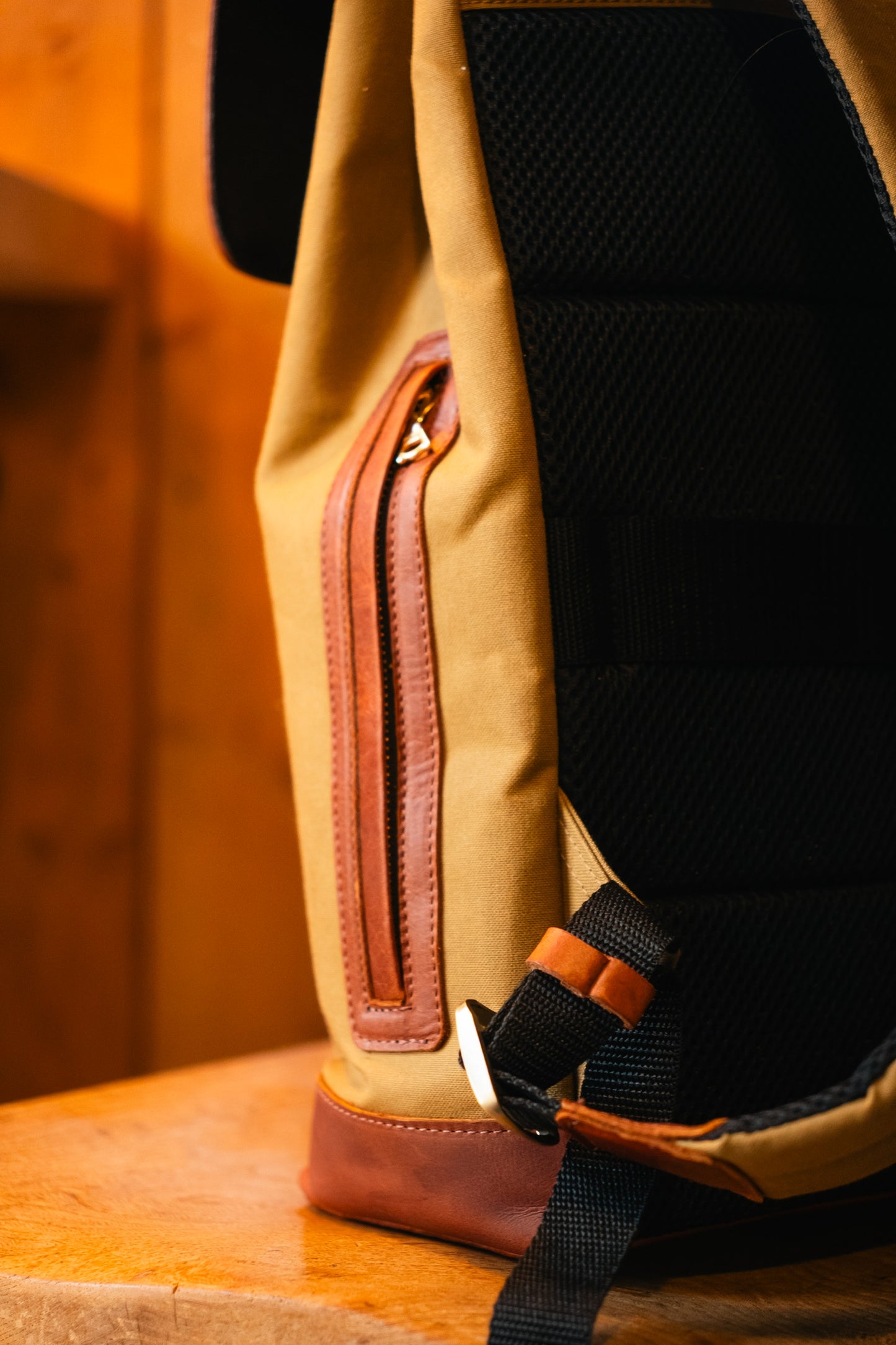 Hartland rucksack- Olive and Tobacco